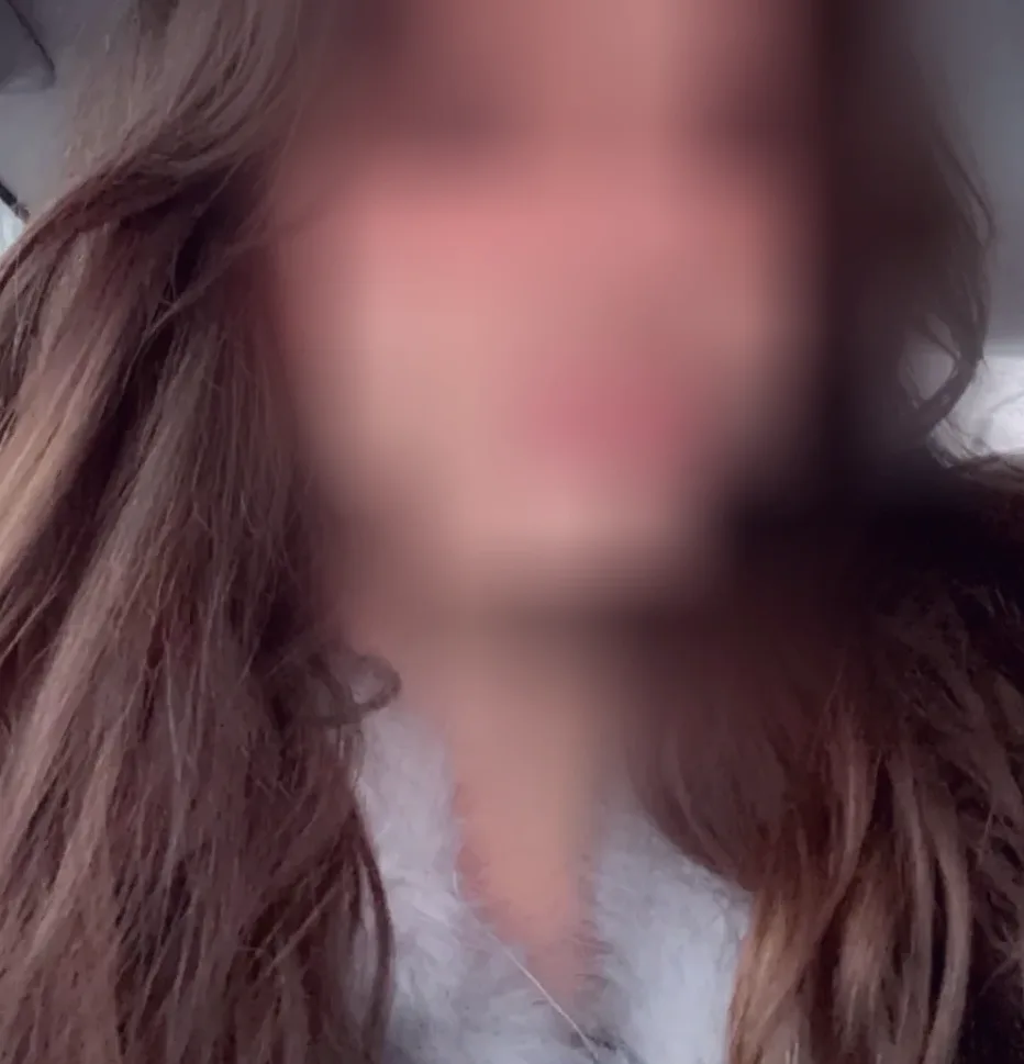 Aleyna, 23