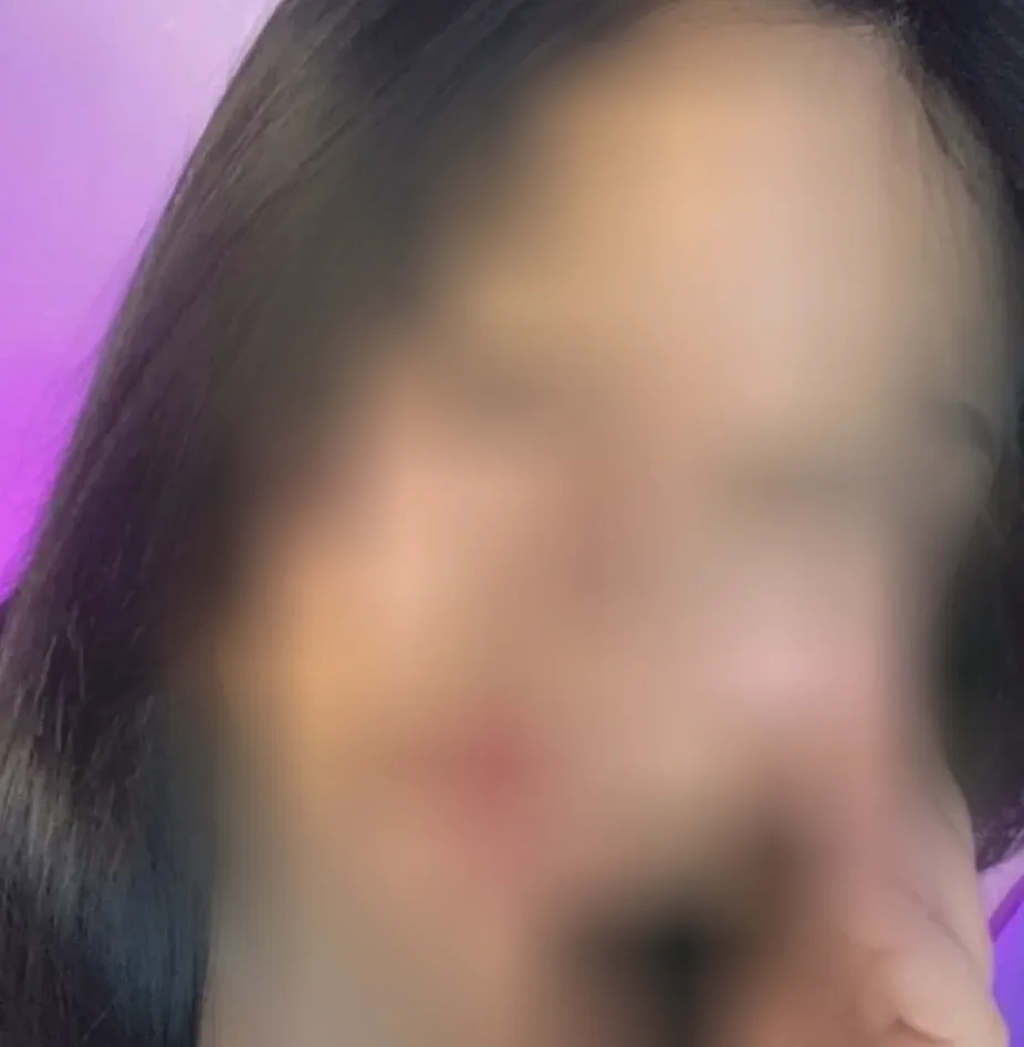 Saskia, 26